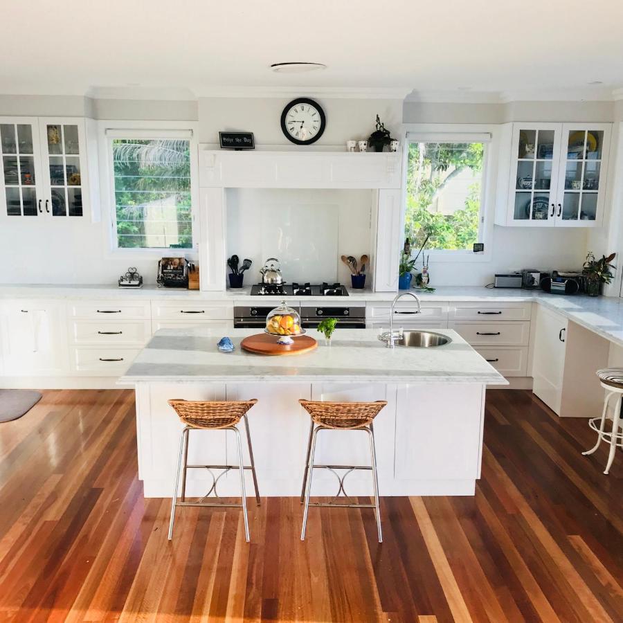Jetty Splendour Guest Bedroom With Bathroom En-Suite B'Nb Coffs Harbour Eksteriør bilde